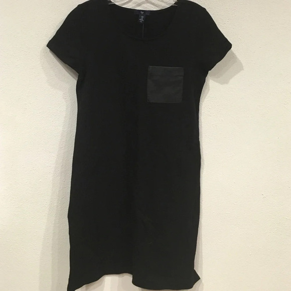 NWT Gap Faux Leather Pocket Tee Shirt Dress Size XS - Picture 2 of 4